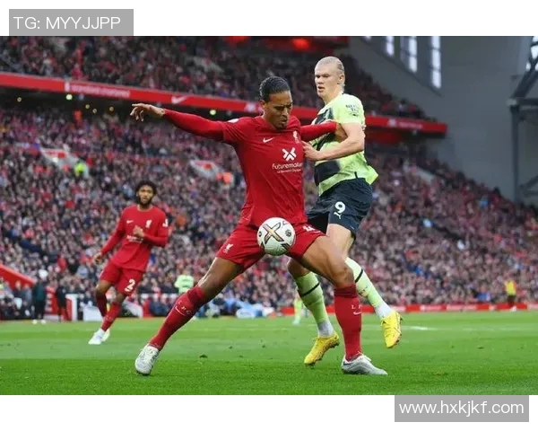 利物浦球星萨拉赫在训练中受伤，赛季前景令人担忧